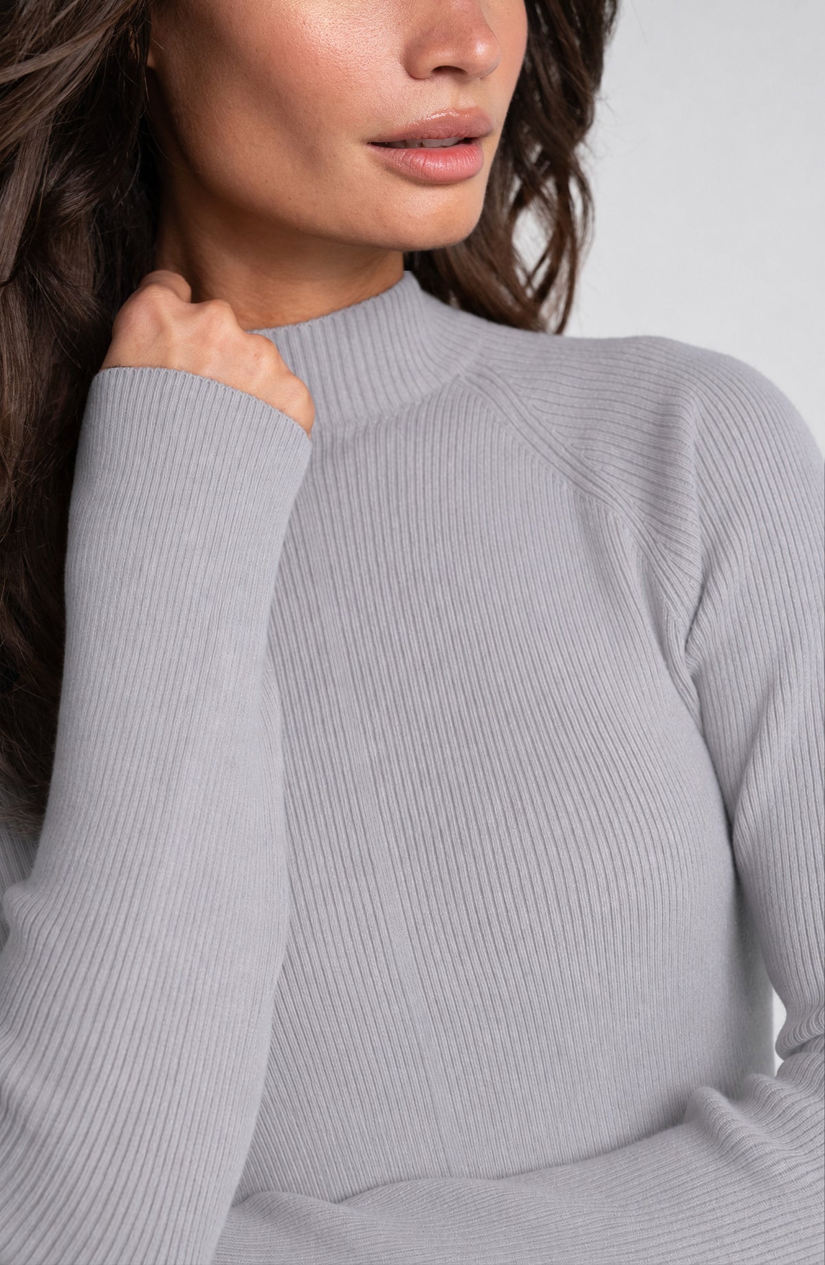 HTHR GREY TNECK SWTR