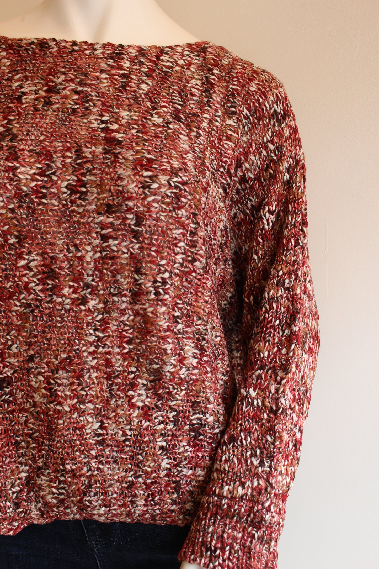 CRANBERRY SOHO PULLOVER