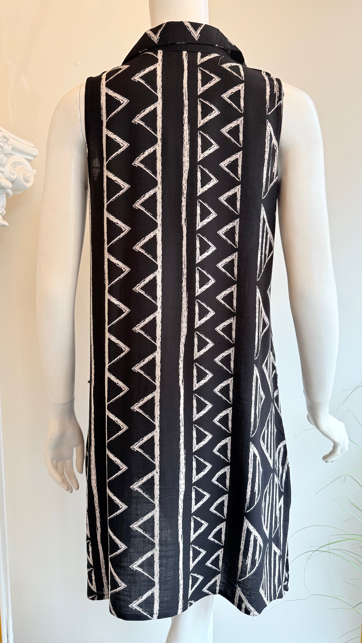 BTTN FRNT DRESS BLK