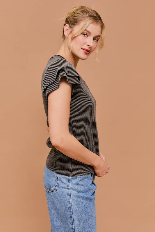 CHARCOAL RUFL SLV TEE