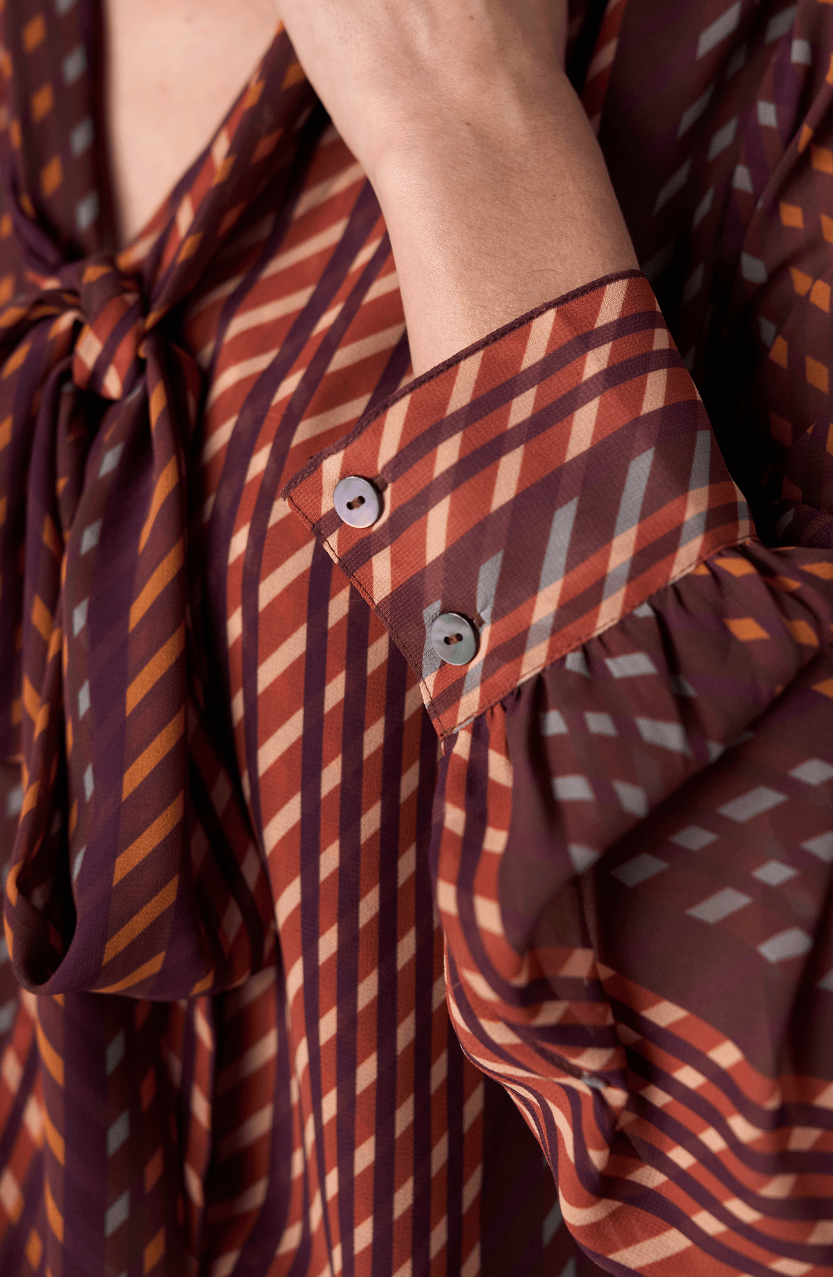 RUST/BURG BOW BLOUSE