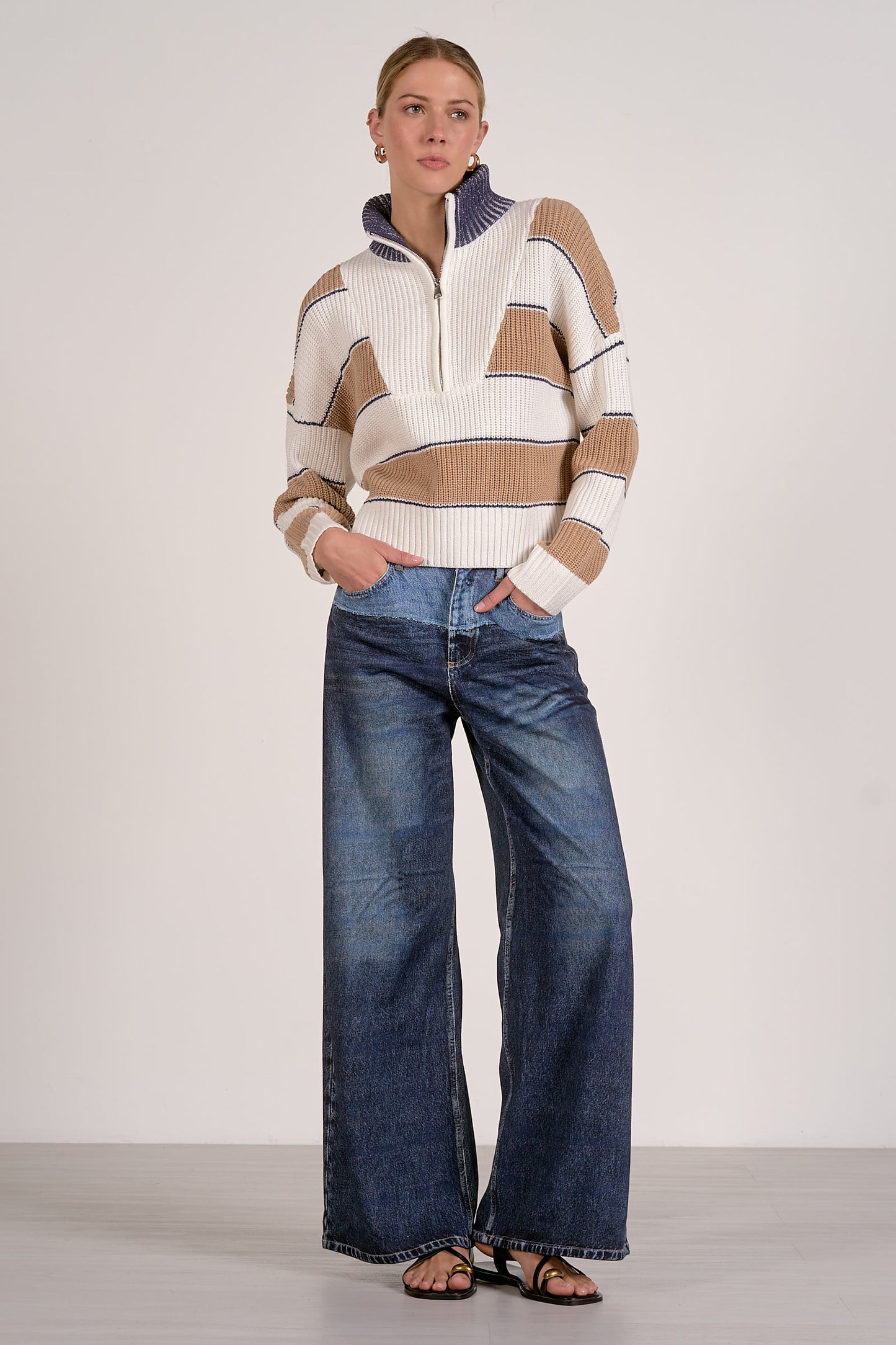 CAMEL STRIPE SWTR