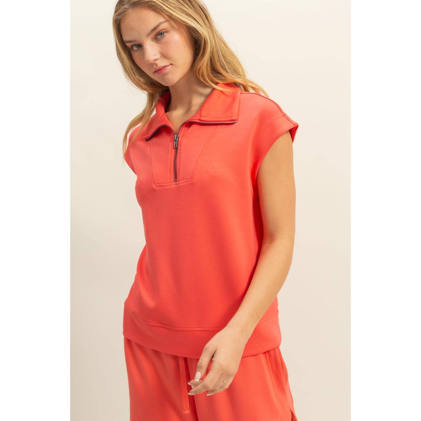CORAL 1/2 ZIP TOP