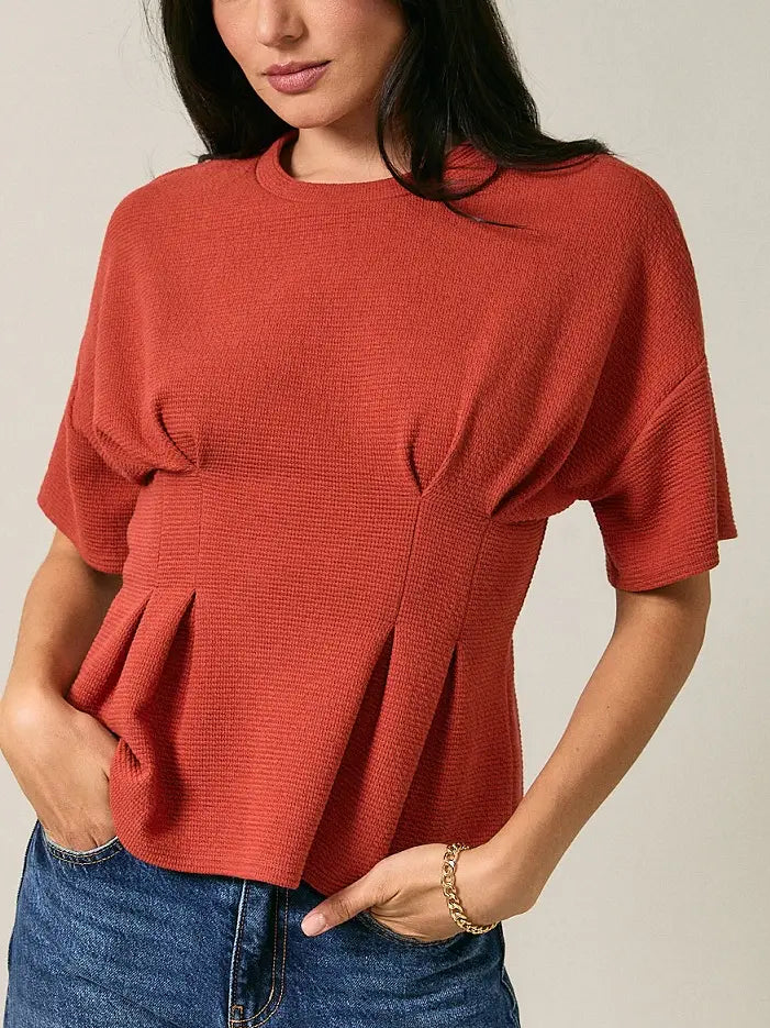 LT. RUST PINTUCK TOP