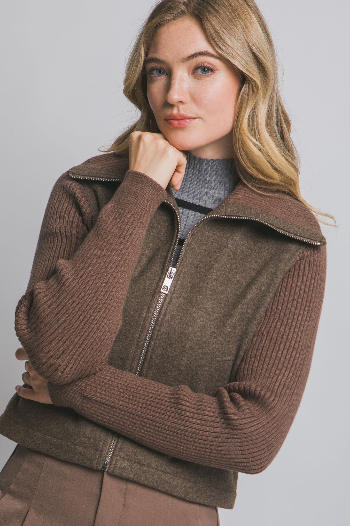 BROWN SWTR JKT