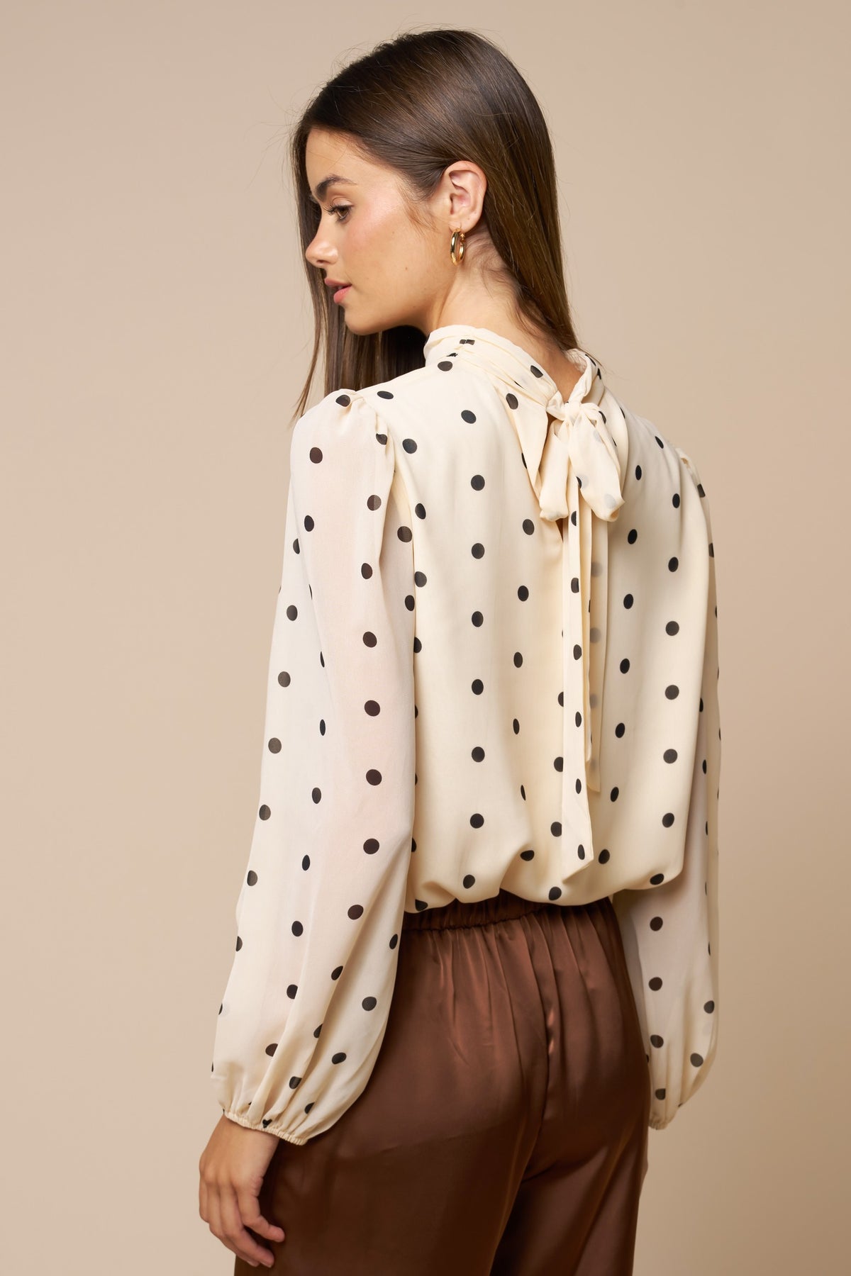 CRM/BLK POLKA DOT BLS