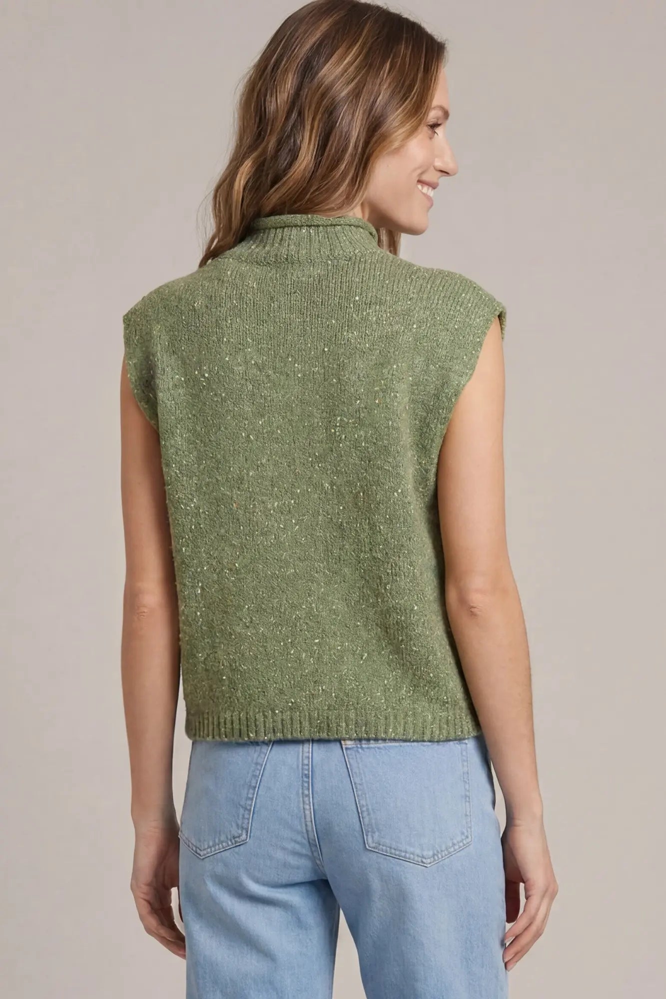 MOCK SWTR VEST