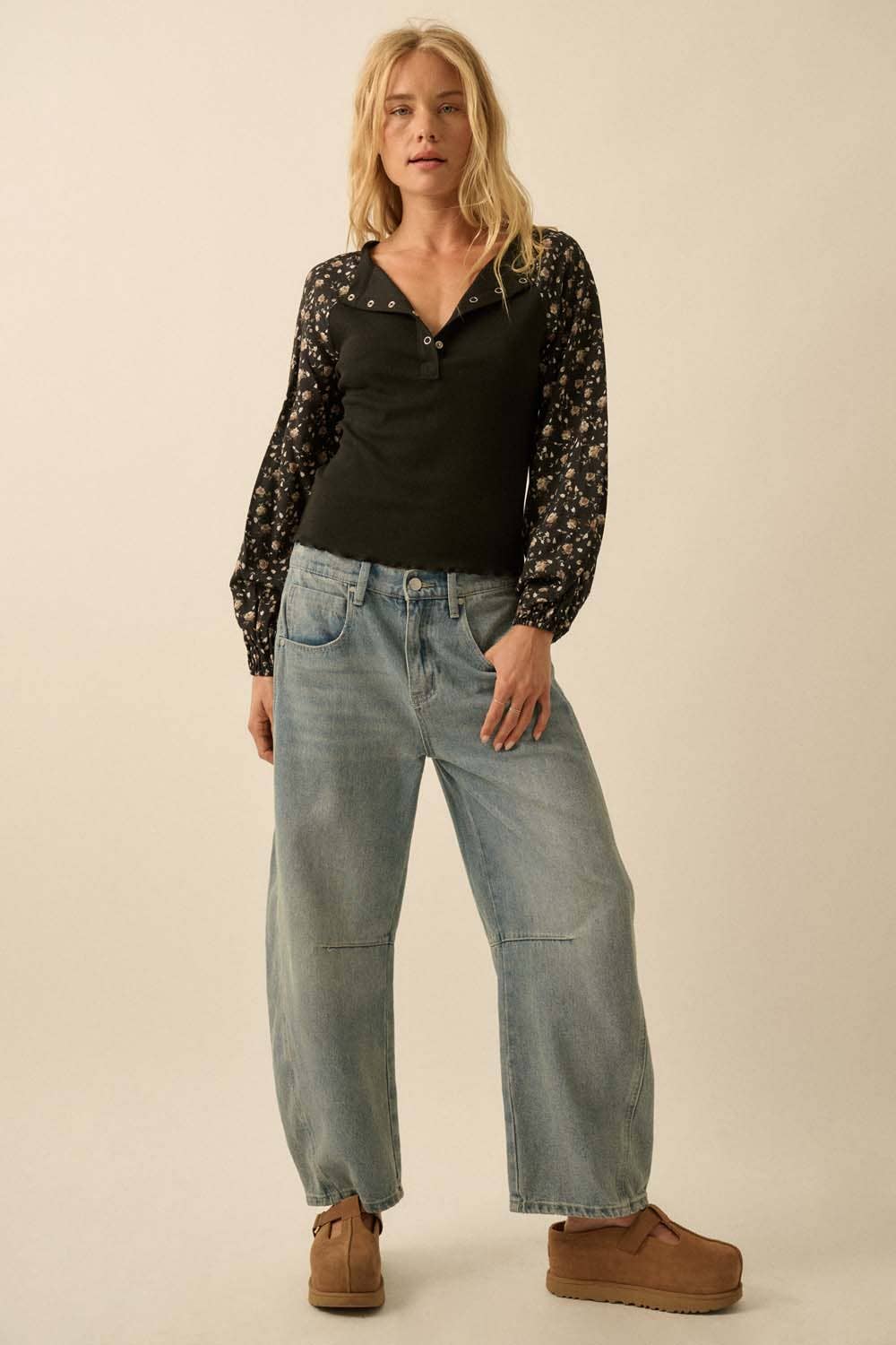 BLK HENLEY W FLRL SLVS