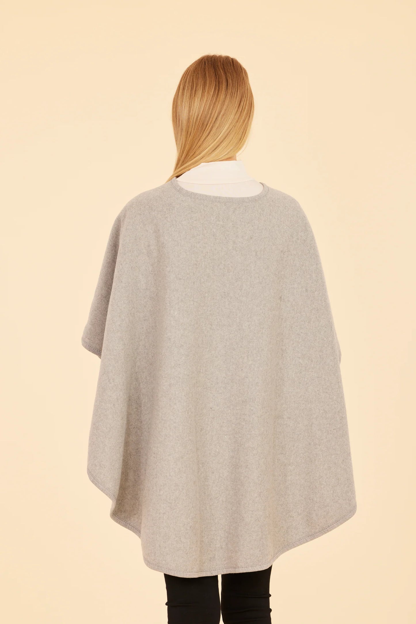 BEIGE KNIT WRAP