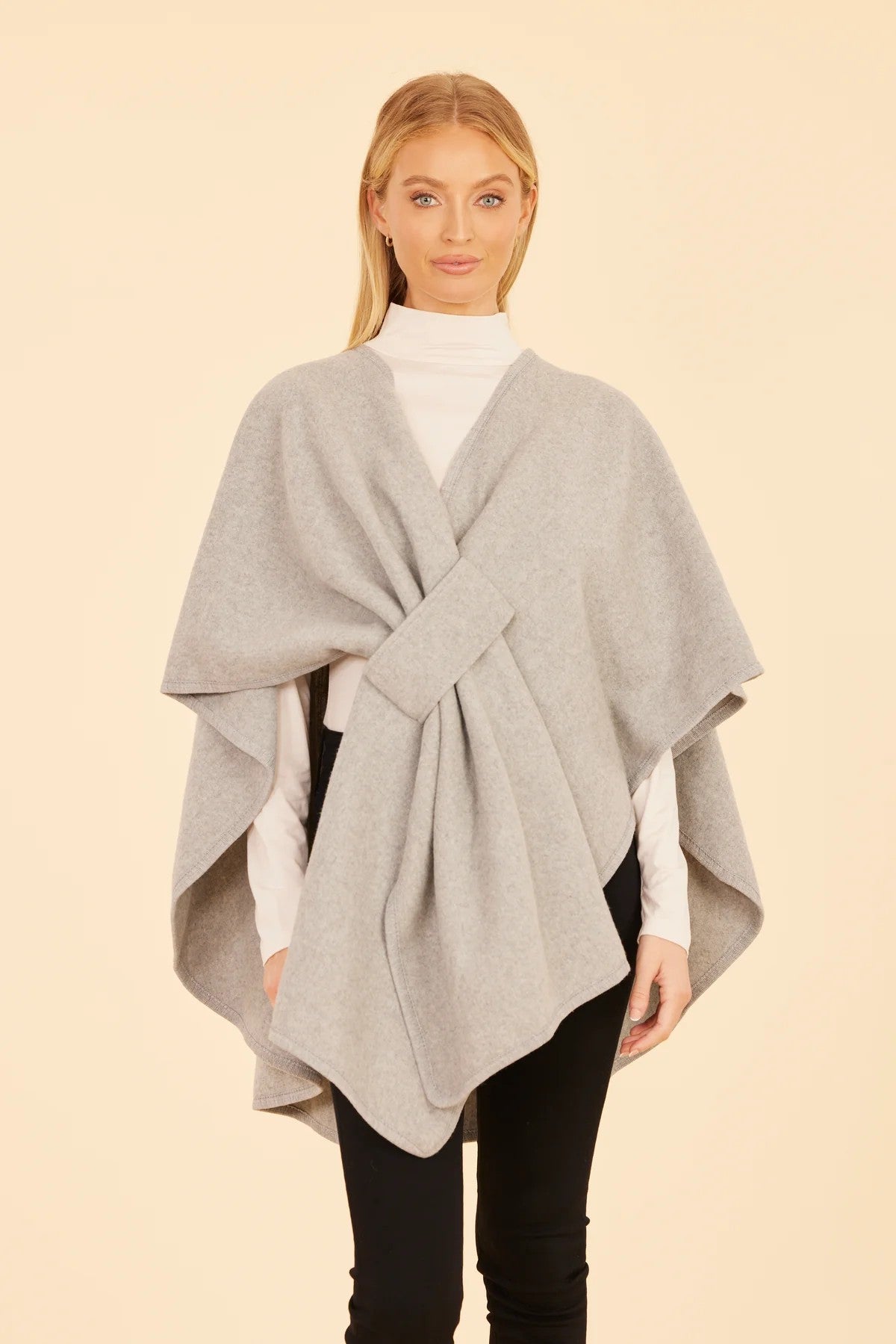 BEIGE KNIT WRAP
