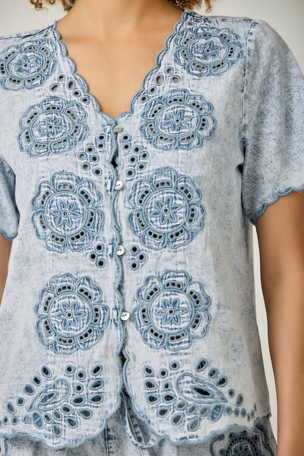 ICE BLU EMB BLOUSE