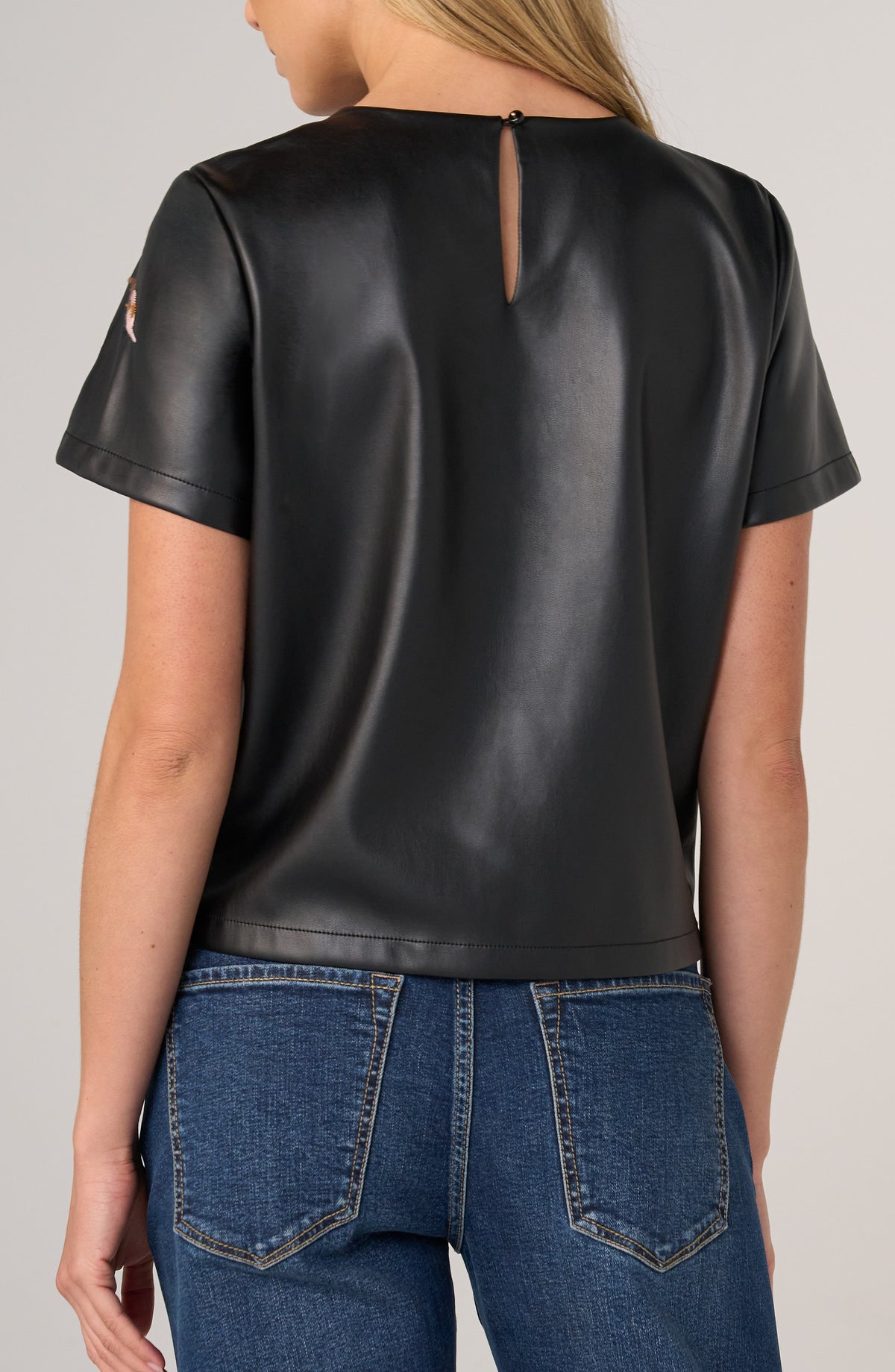 FAUX LTHR EMB BLK TEE