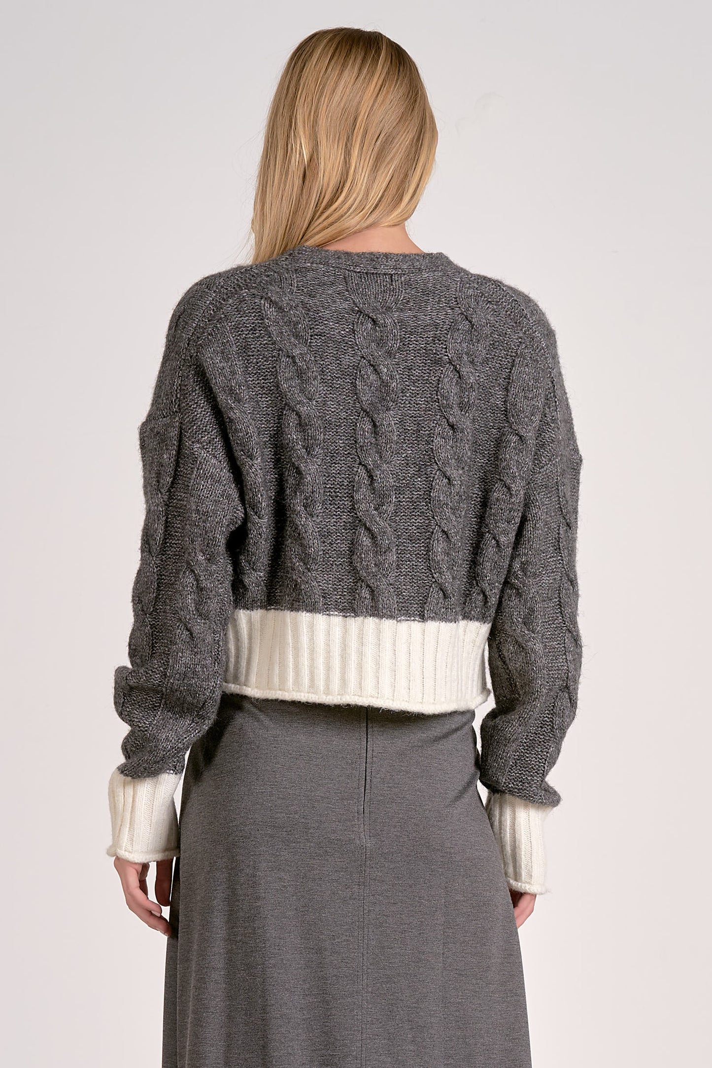 GREY/WHT CARDI