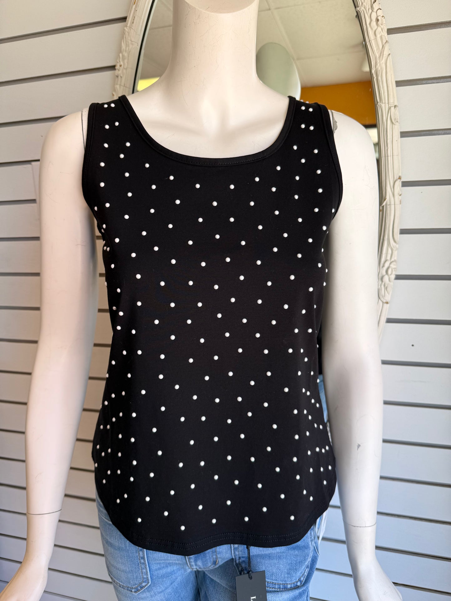 BLK TANK W PEARLS