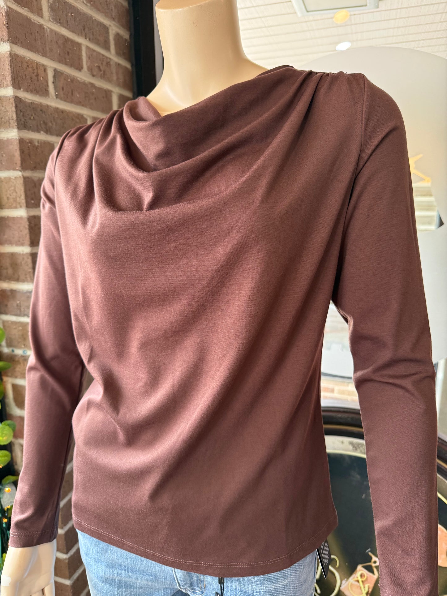 DRAPE NK LS TOP