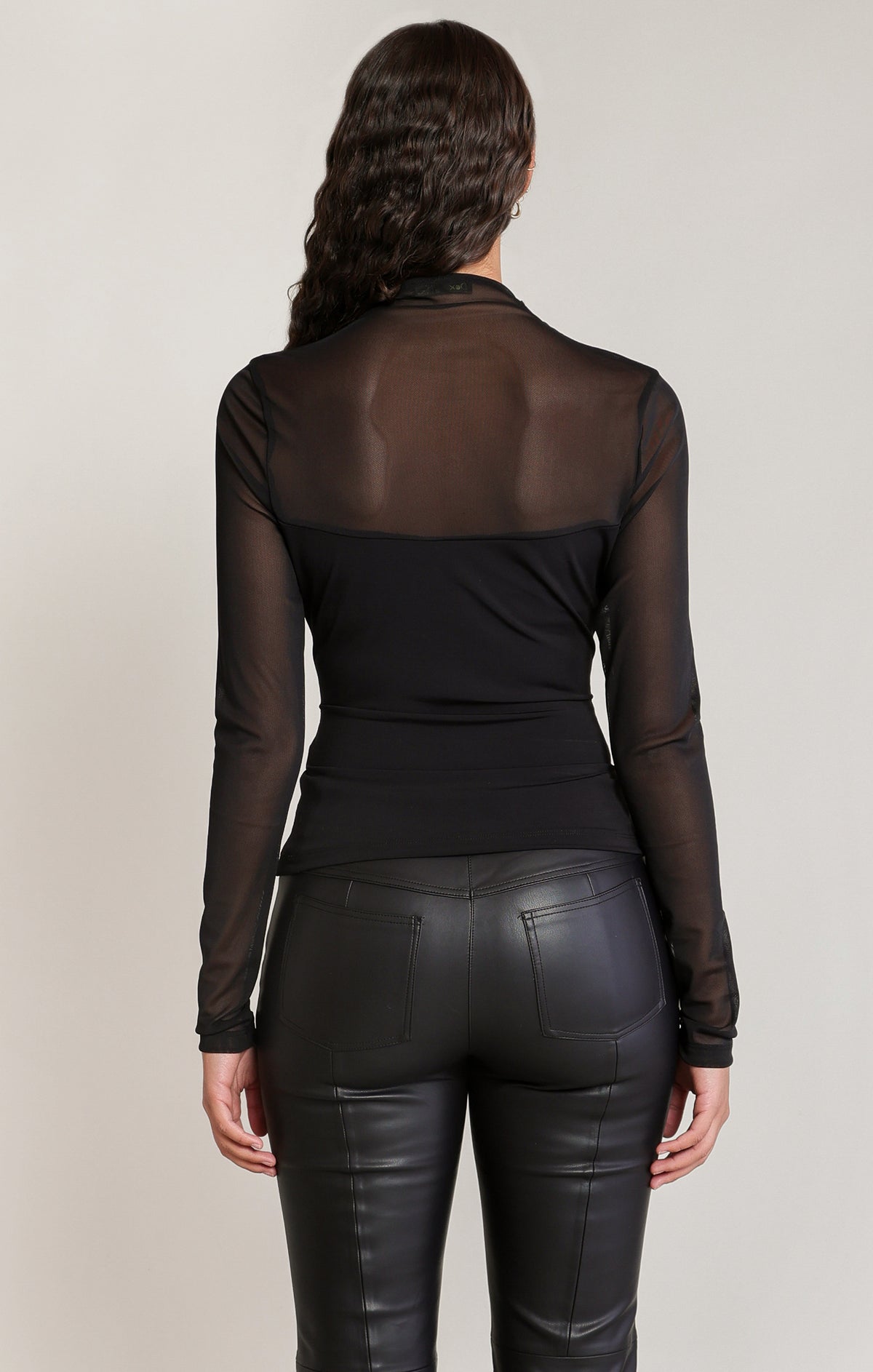 BLK MESH LS MK NK