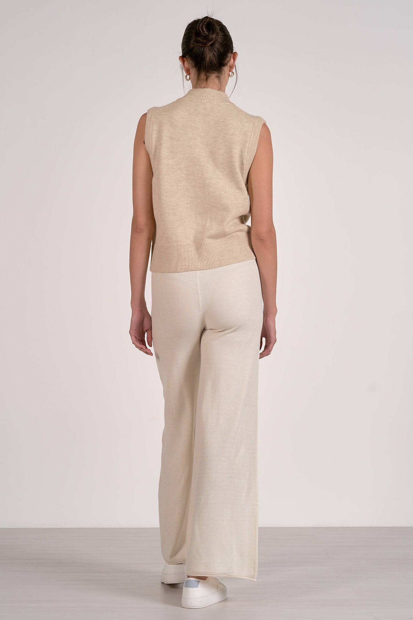 SAND SL ZIP VEST