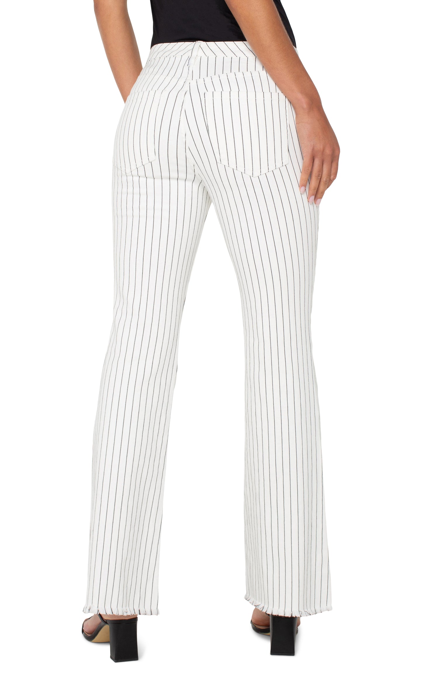 WHT/BLK PINSTRIPE HANNAH
