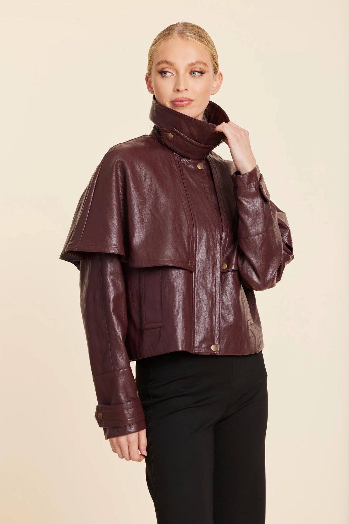 BURG CAPE JKT