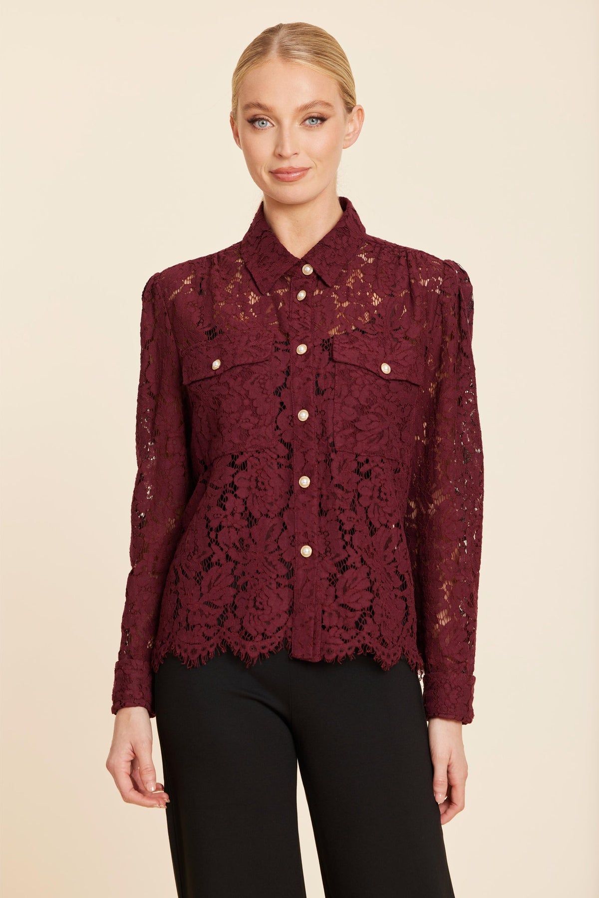 BURG LACE W PRL BTTNS