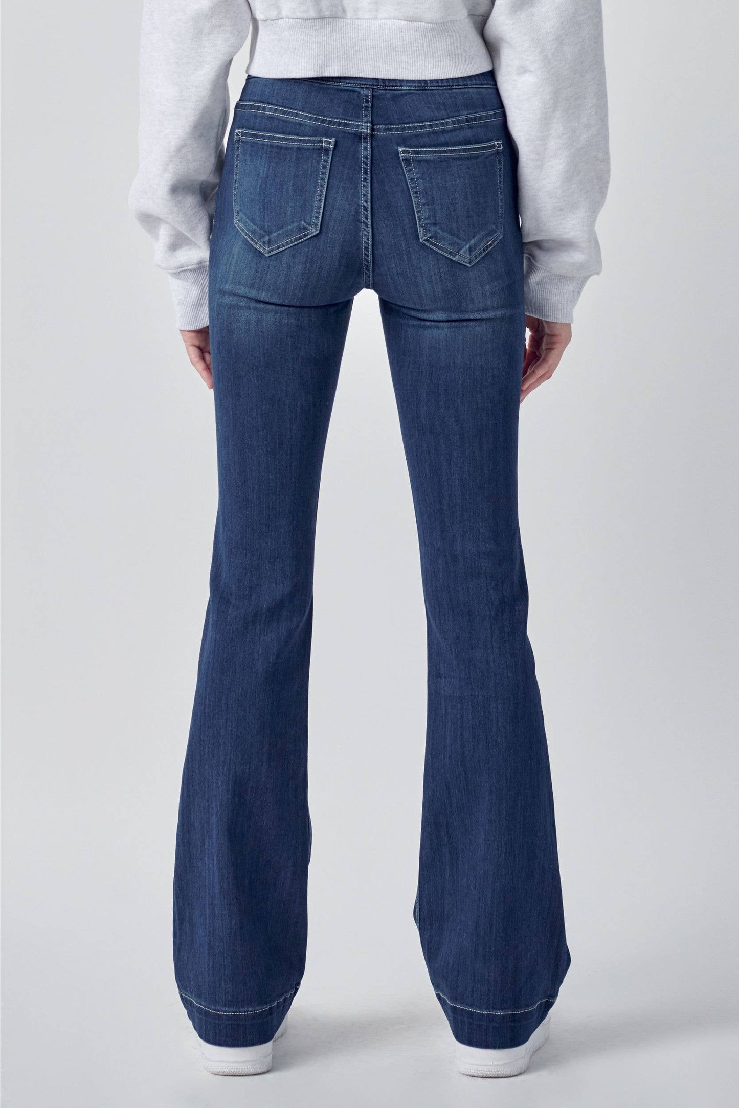 PULL ON DK WASH BOOTCUT