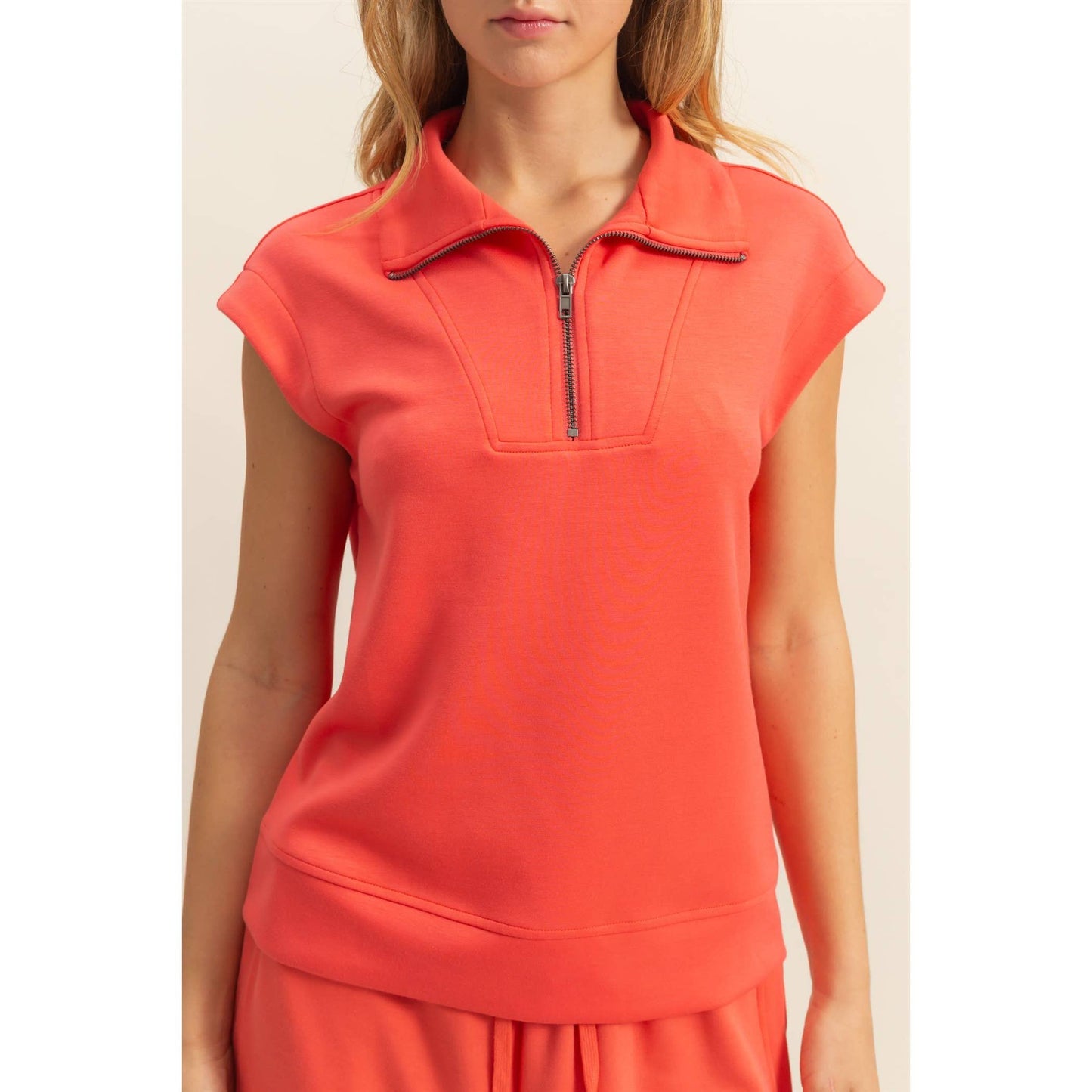 CORAL 1/2 ZIP TOP