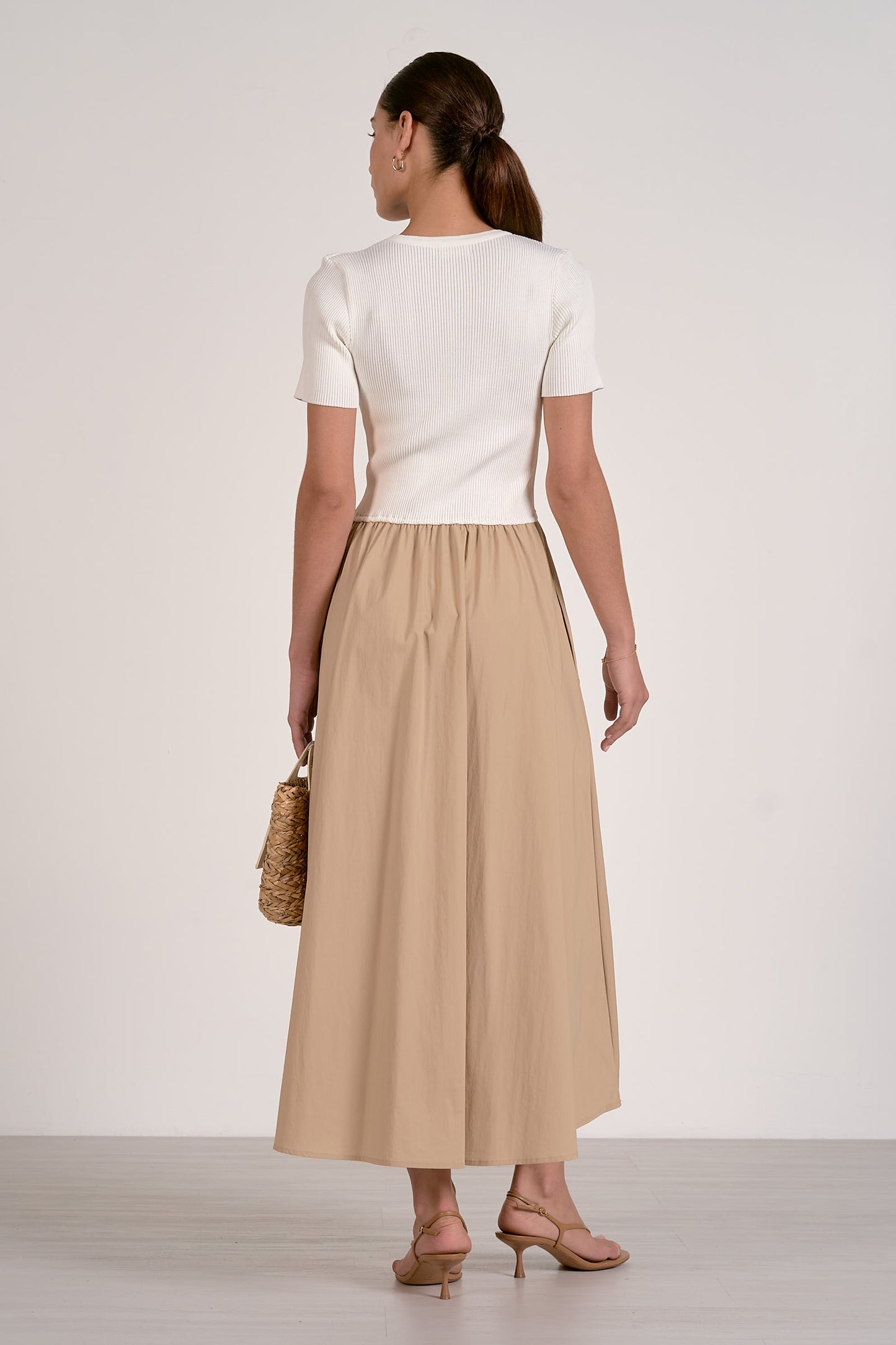 WHITE/TAN SS DRESS